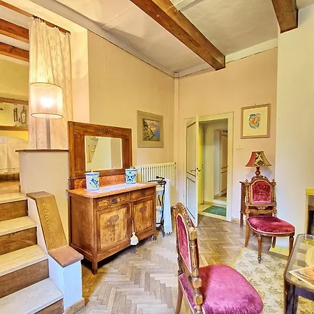 Zurli Villa *